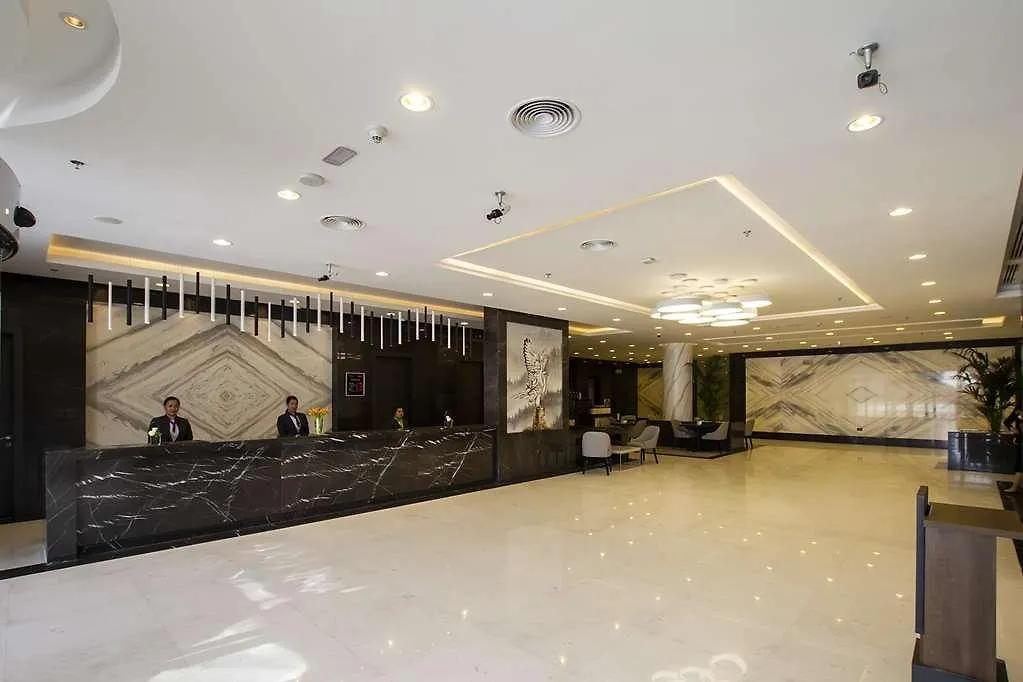 Time Onyx Hotel Apartments Dubai 4*,