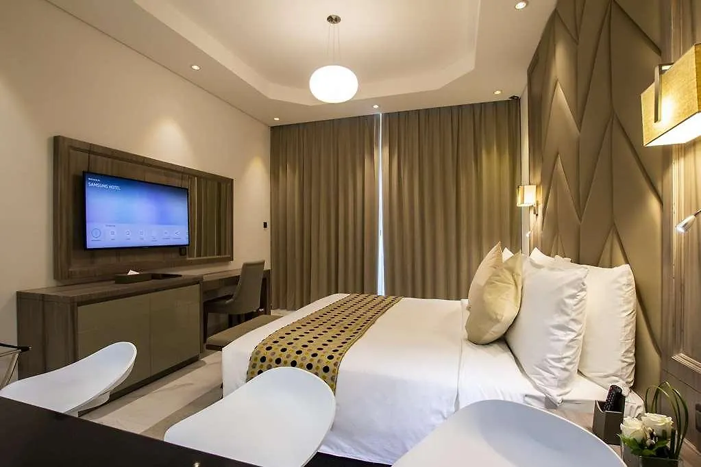 Time Onyx Hotel Apartments Dubai 4*,